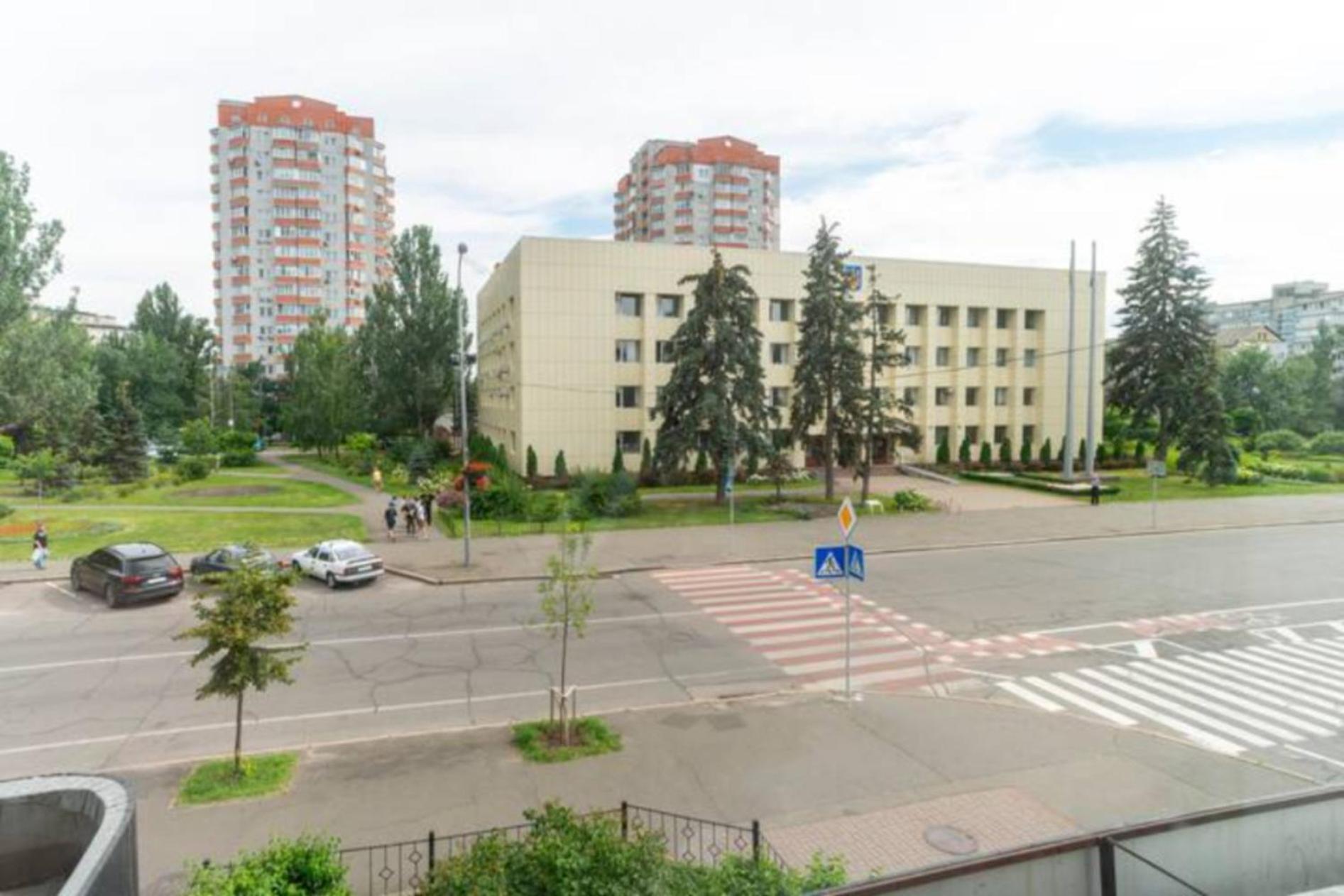 Затишна 2К Квартира З Усім Необхідним Для Життя Поряд З Метро Дарниця Kiev Buitenkant foto